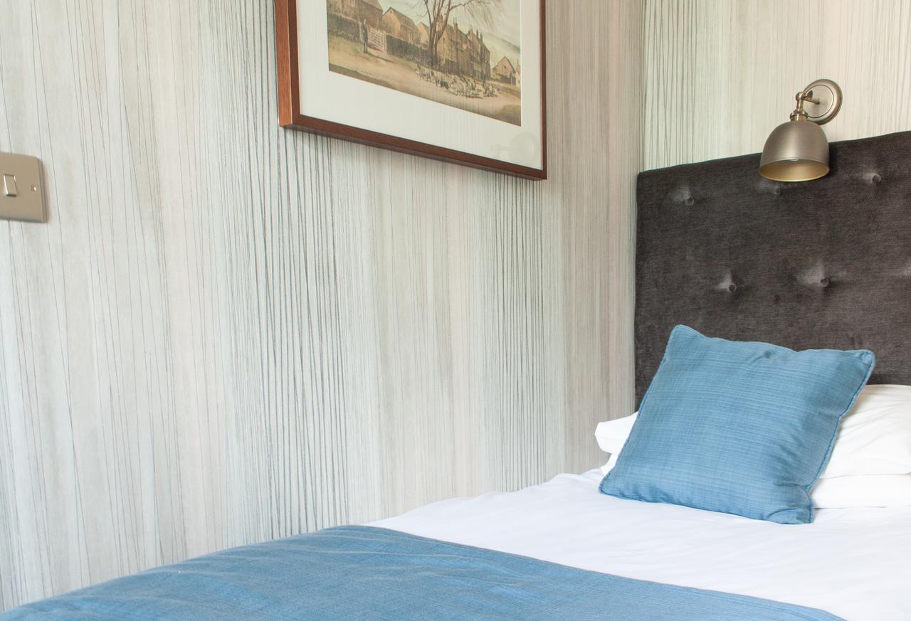 Ascot House Hotel Harrogate Room photo
